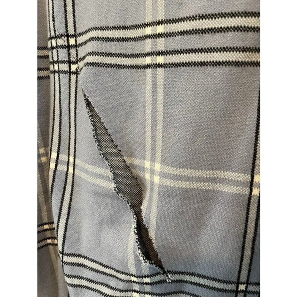 Tahari Women's Size X-large Blue Plaid NEW Sweater DAMAGED - Picture 6 of 8